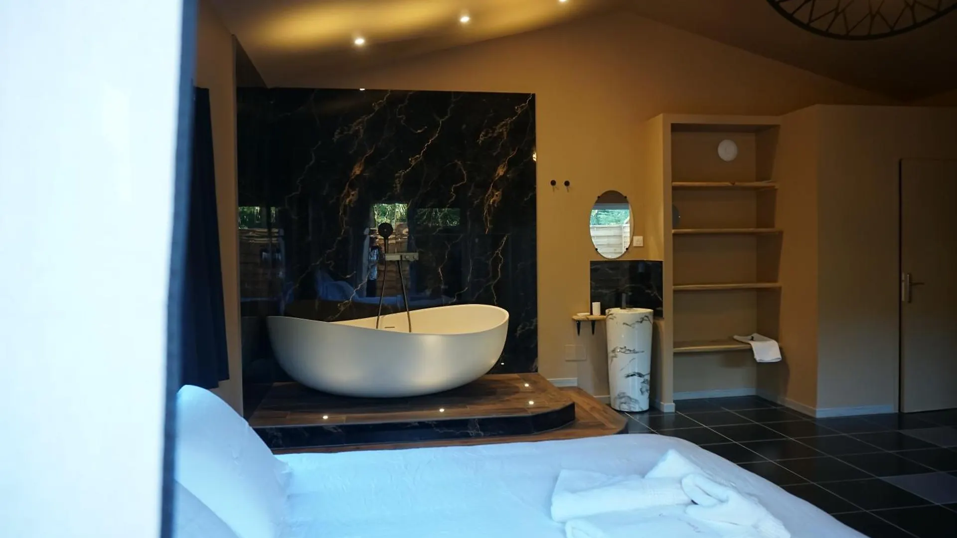 Privat bolig Chambre Privee Avec Baignoire Double Grans Frankrig