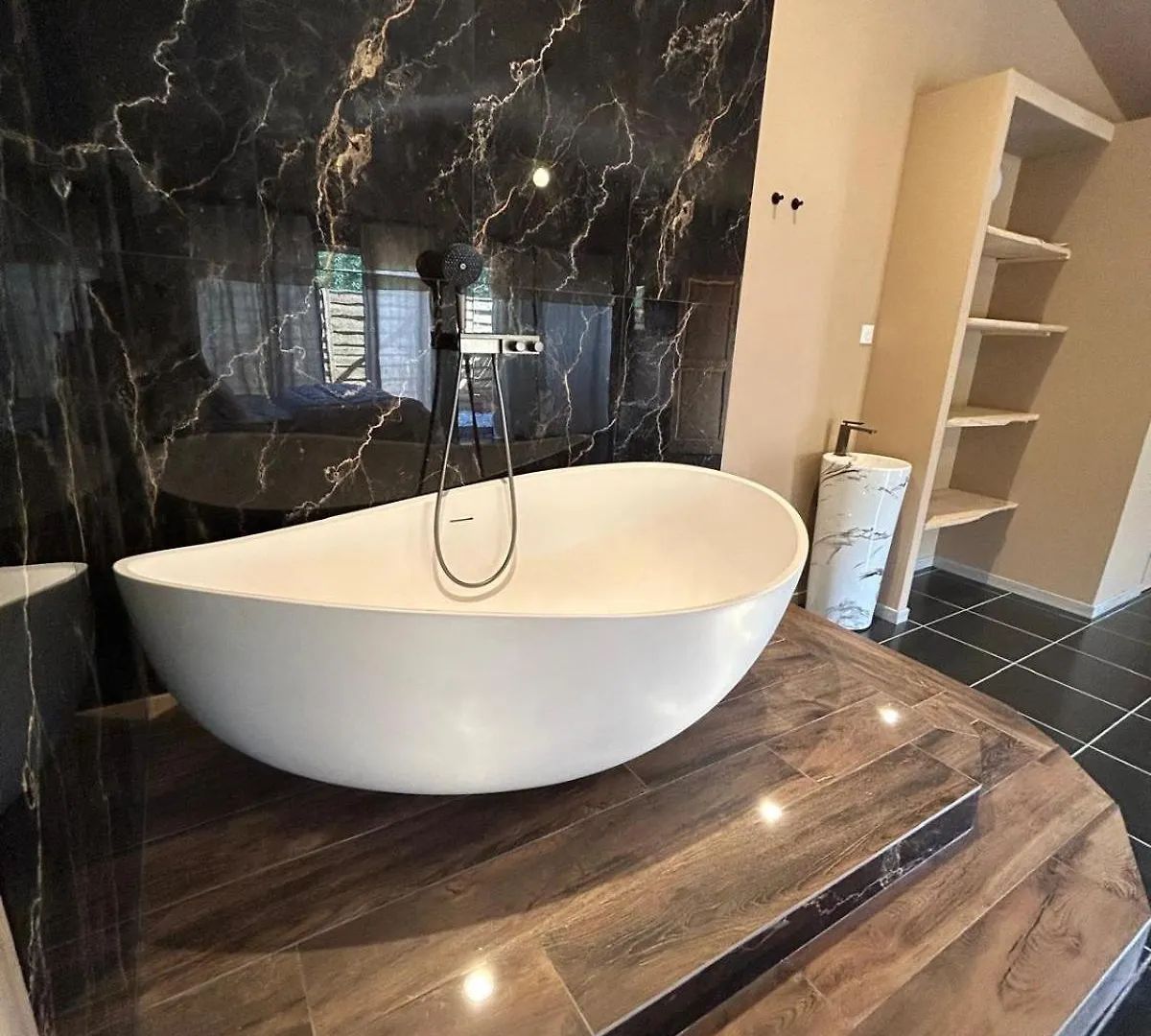 Chambre Privee Avec Baignoire Double Grans 0*,